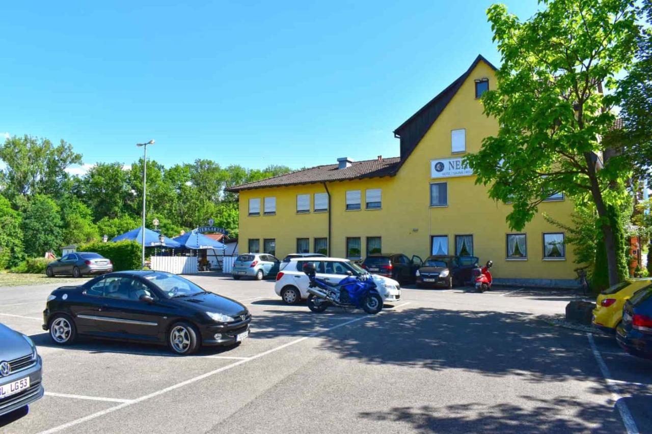Hotel Und Restaurant Nehrener Hof Bagian luar foto