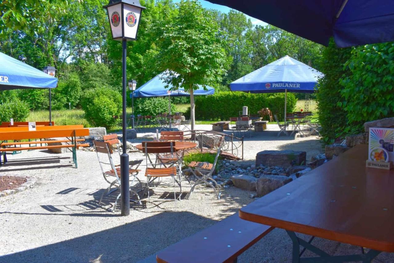 Hotel Und Restaurant Nehrener Hof Bagian luar foto